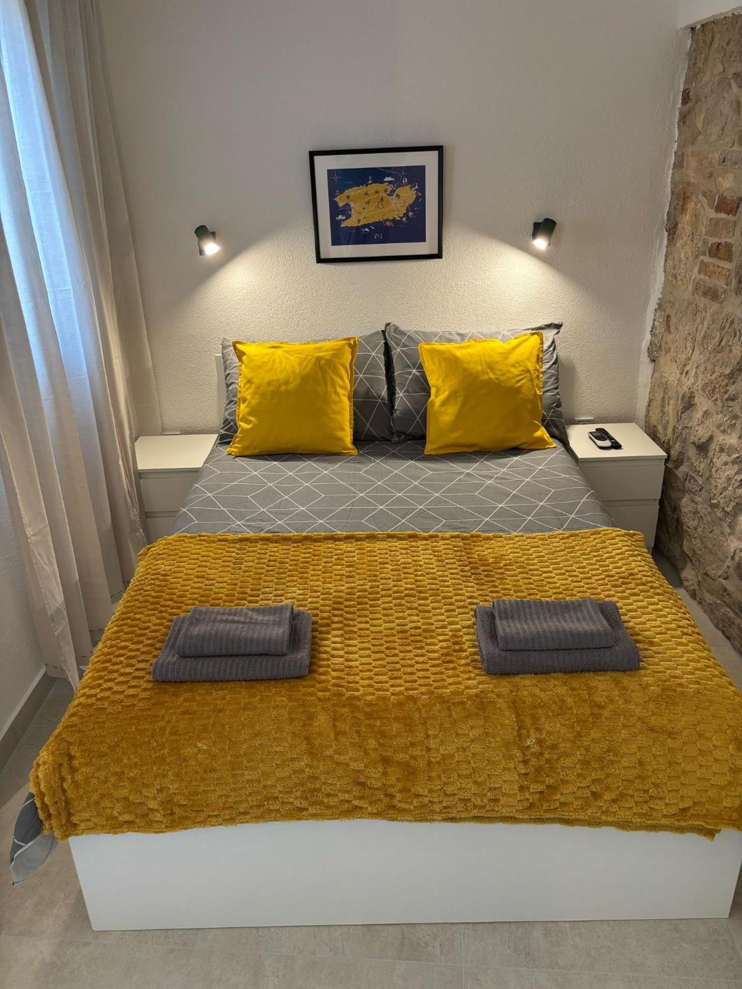 Apartment Ana Vis Exteriér fotografie